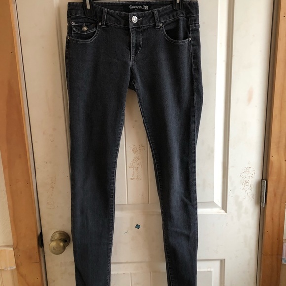 WILLING TO TRADE🌙 - Picture 1 of 6